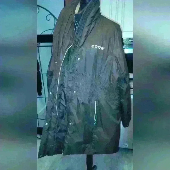 Coogi puffer jacket 4X. Vintage coogi. Perfect condition. Beautiful stylish jack - Picture 3 of 13